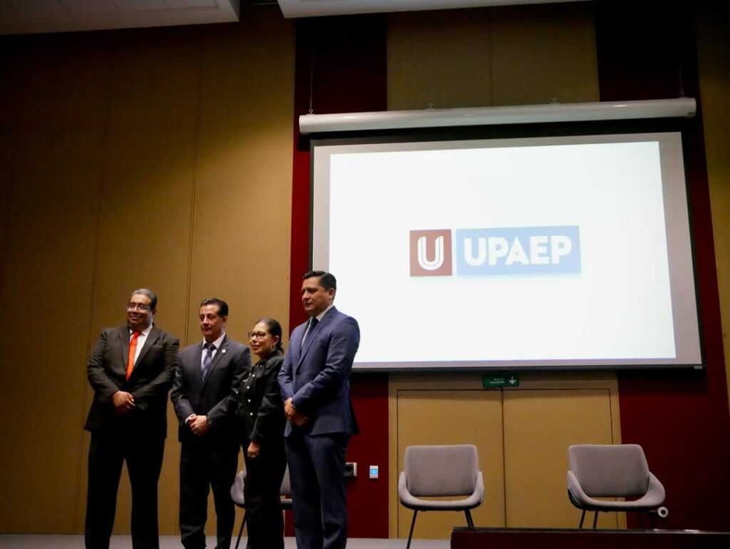1er congreso de cardiología en @upaepoficial @drcandiacardiologo fotografías para @maximizandola (7) 1er congreso de cardiología en @upaepoficial @drcandiacardiologo fotografías para @maximizandola (7)